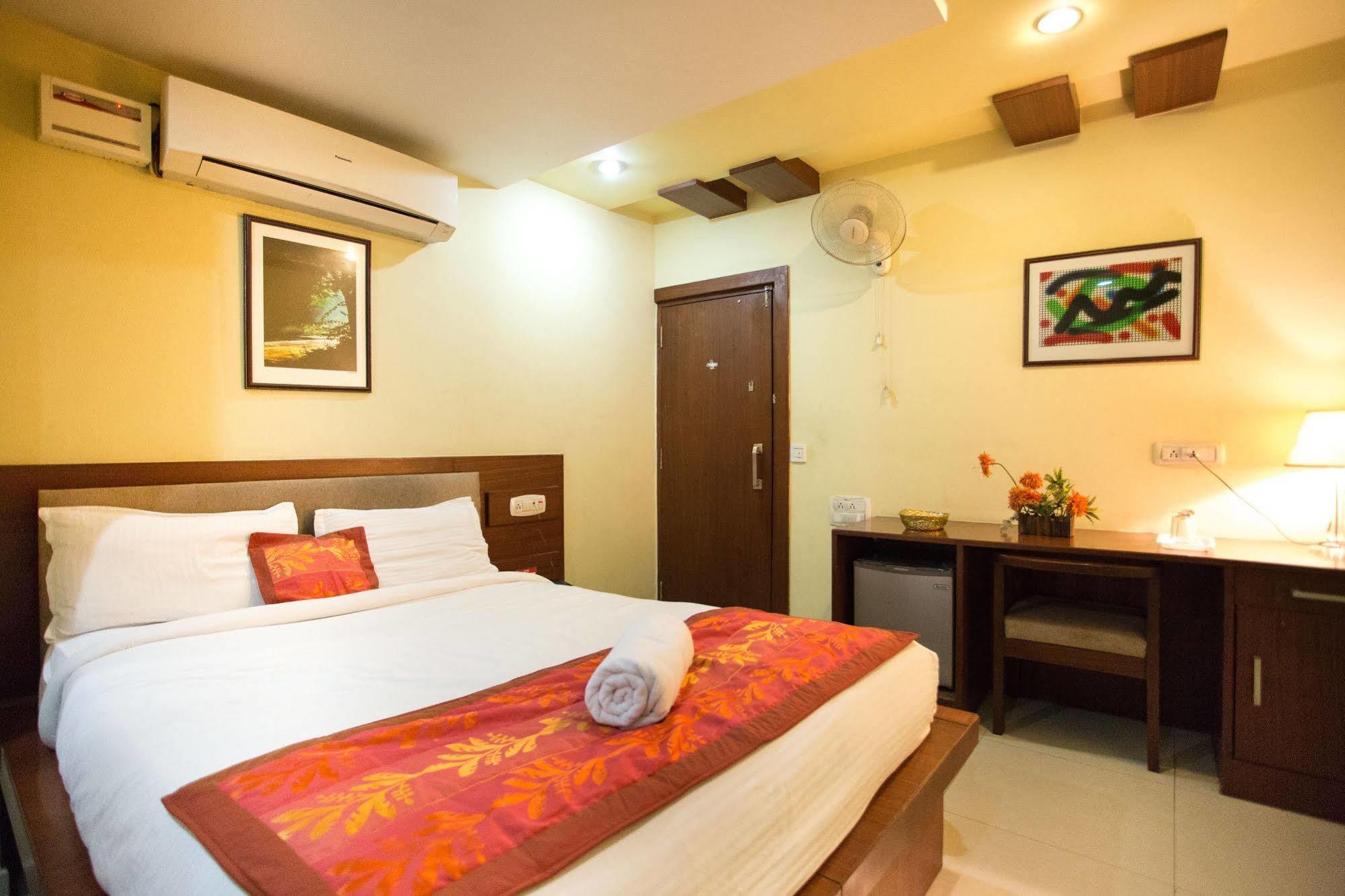 Namo Suites Hyderabad Exterior photo