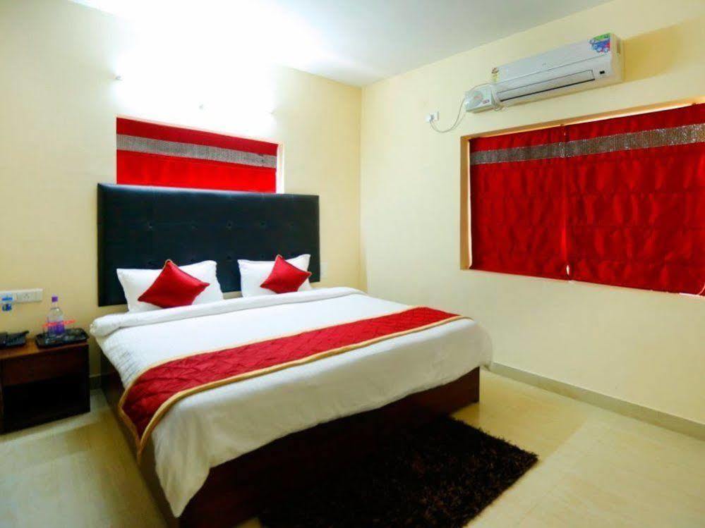 Namo Suites Hyderabad Exterior photo